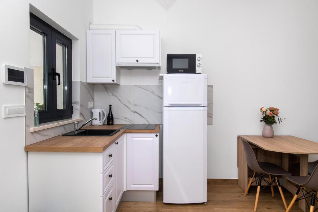 Apartmani Monika Zaboric Buitenkant foto