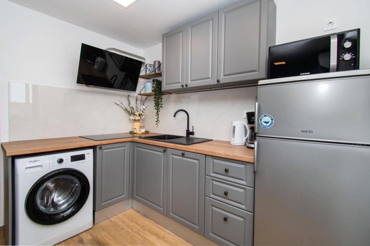 Apartmani Monika Zaboric Buitenkant foto