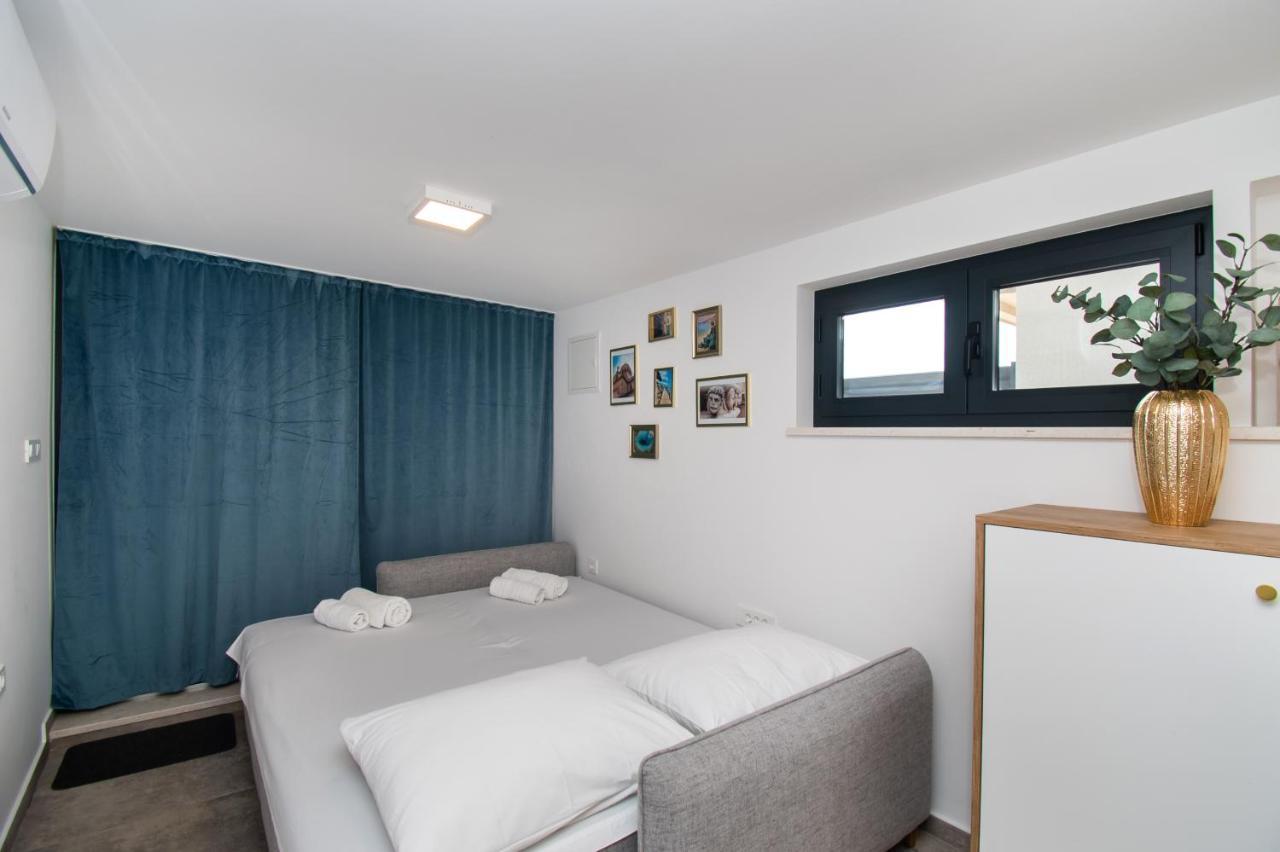 Apartmani Monika Zaboric Buitenkant foto