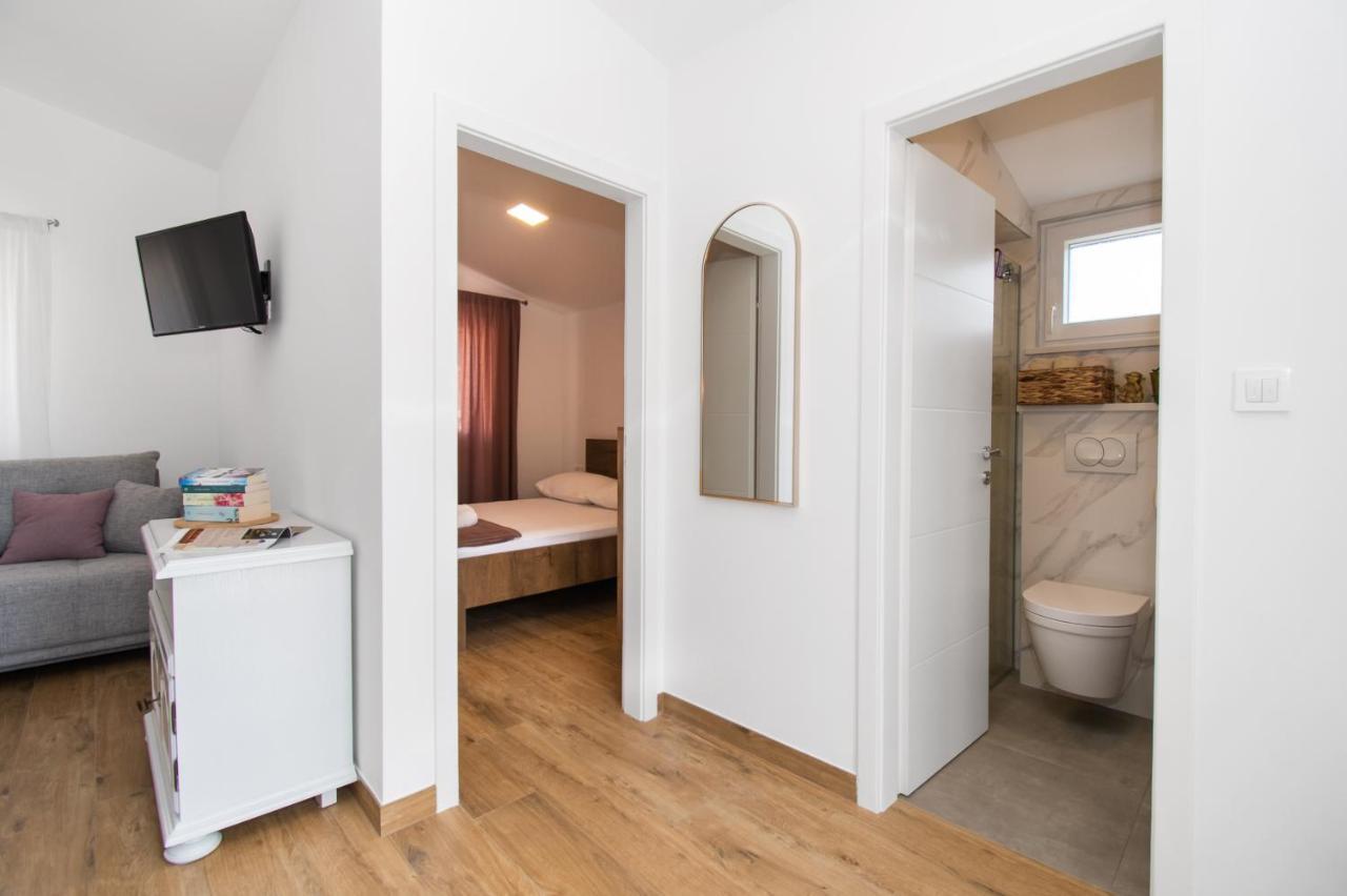 Apartmani Monika Zaboric Buitenkant foto