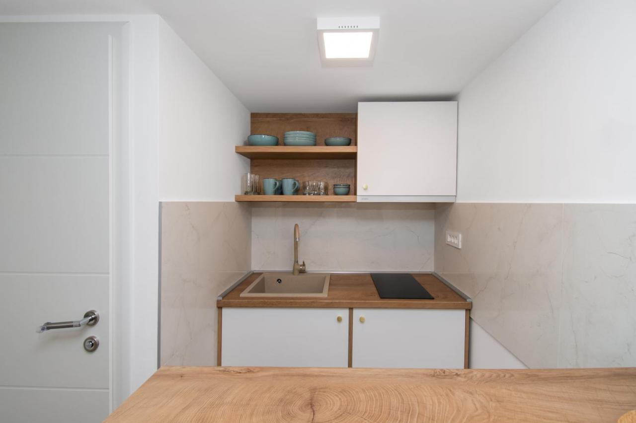 Apartmani Monika Zaboric Buitenkant foto