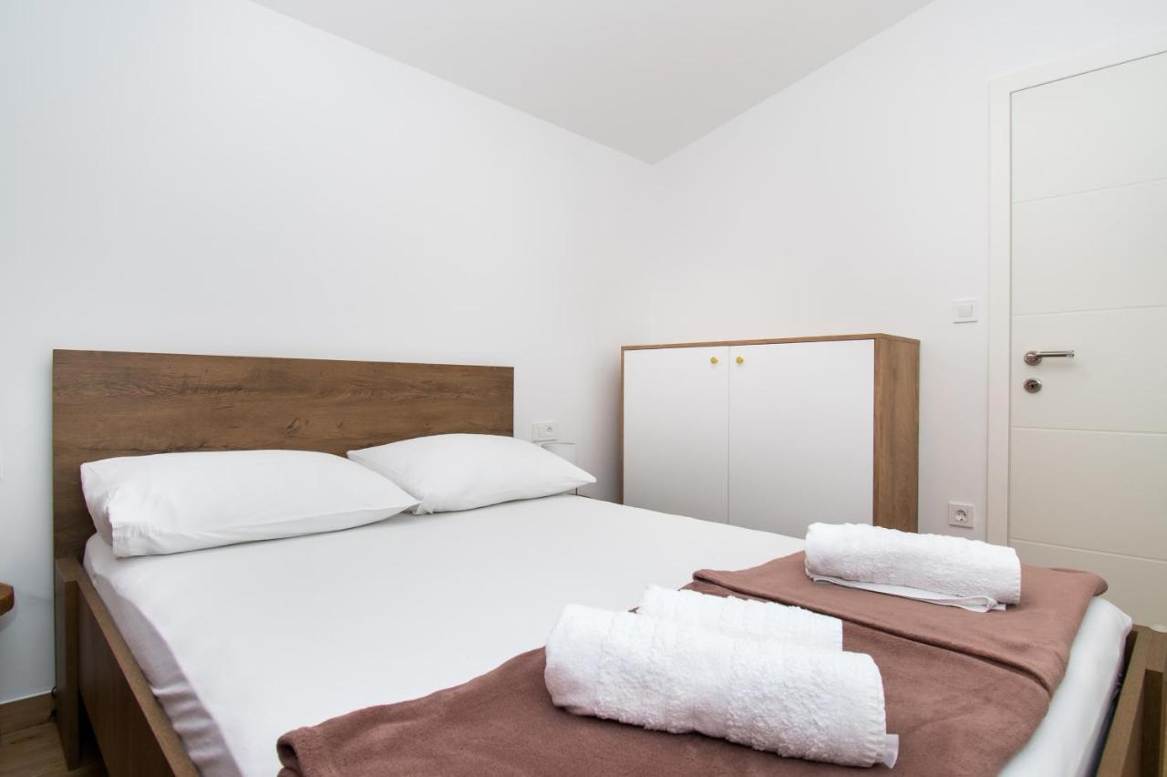 Apartmani Monika Zaboric Buitenkant foto